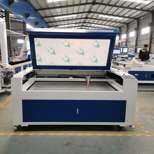 Máy cắt laser 1610 co2